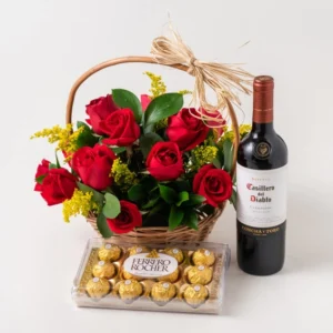 Cesta com 15 Rosas Vermelhas, Chocolate e Tinto